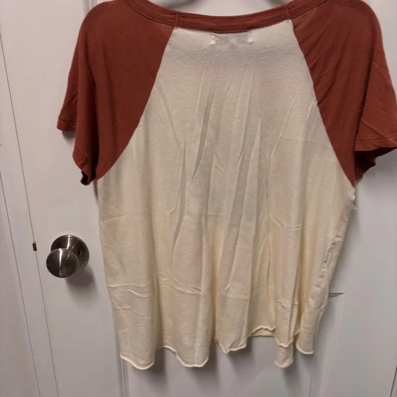 Wildfox Cream and Brown Graphic Tee - Picture 3 of 3